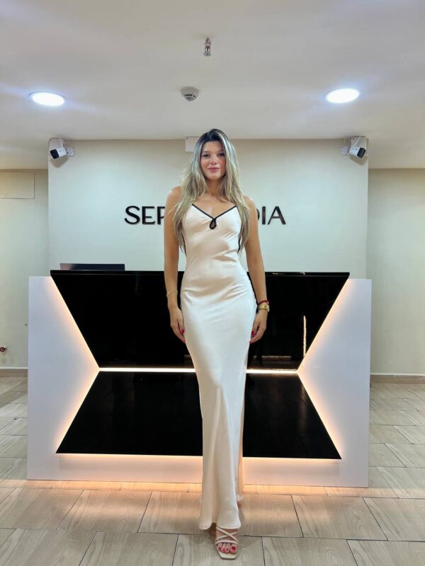 Vestido Lancero de seda con escote en la espalda