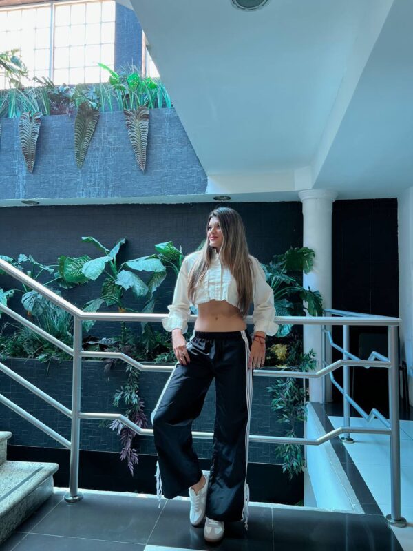 Camisa corta de sarga con bolsillo - Imagen 3