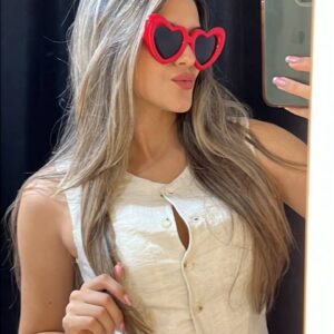 Chaleco y pantalon de lino anchos de cintura alta con botones