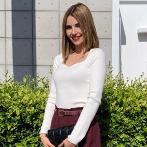 Sueter casual cuello cuadrado manga larga