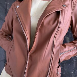 Chaqueta cuerina biker