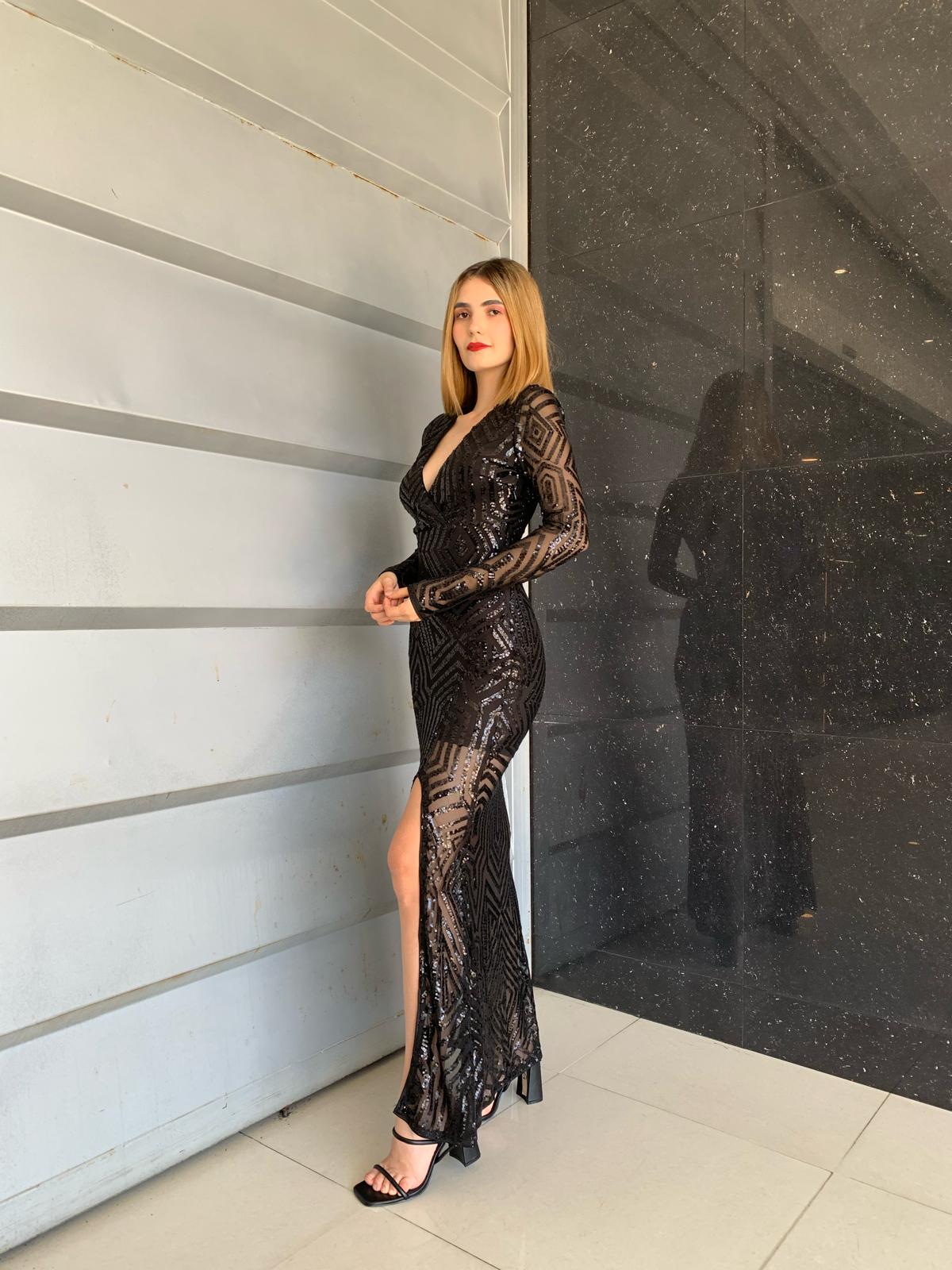 Vestido Maxi con manga largas y Lentejuelas