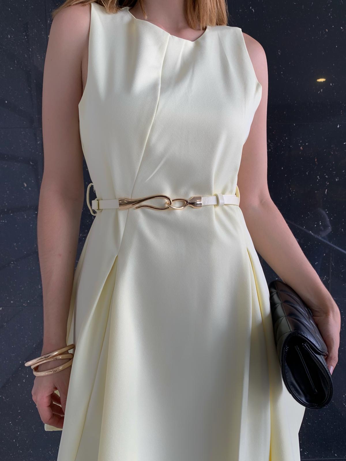 Vestido corto casual con cinturon corte asimetrico - Imagen 3